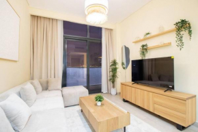 Stylish 2BR near Downtown